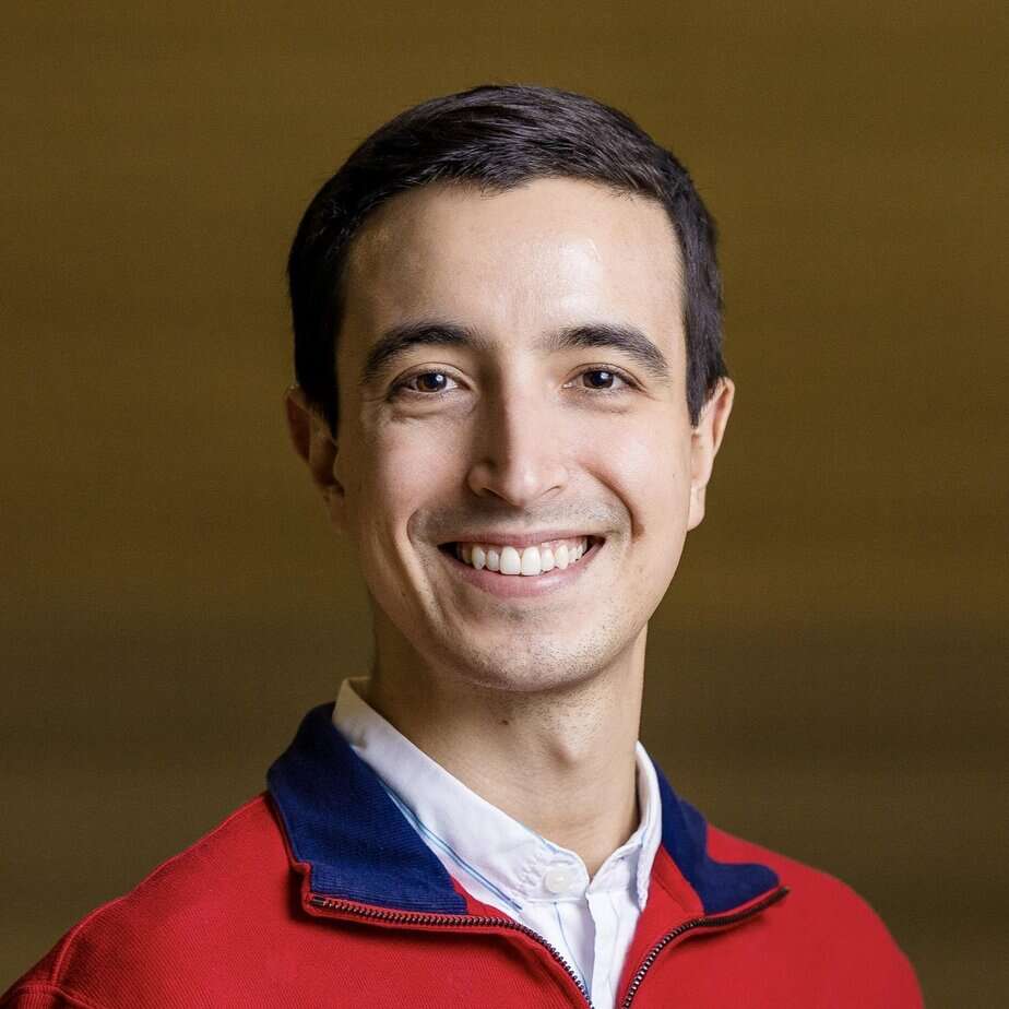 Alejandro Posada-Téllez Resized